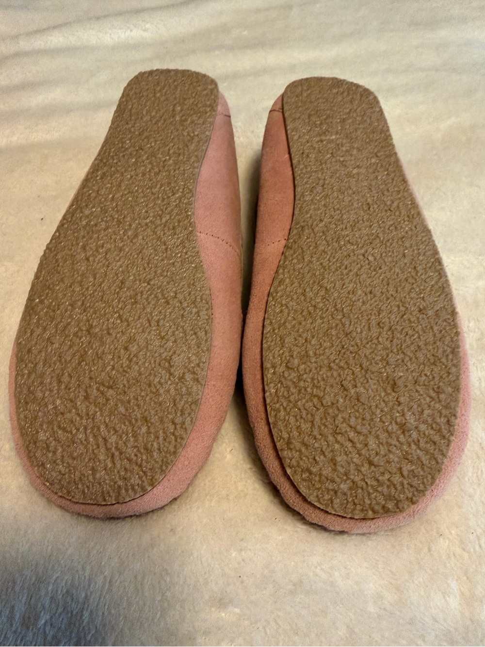 Minnetonka Pink Suede Bow Moccasin Slippers - Picture 2 of 7